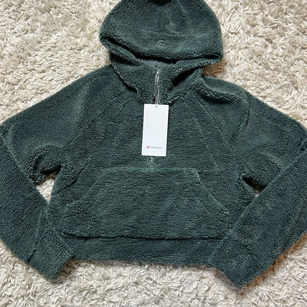 NWT Lululemon Scuba Oversized Sherpa Fleece 1/2 Zip, Pullover Hoodie - Picture 1 of 5